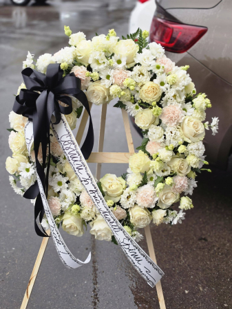 coroana-funerara-alb-crem-trandafiri-80cm-iasi [2]