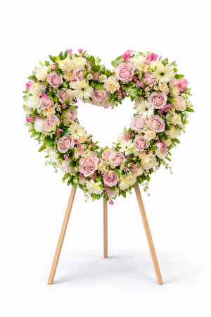 Coroane funerare Iași - coroana-funerara-inima-flori-multicolore-iasi