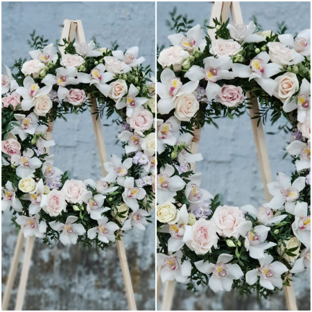 Coroana funerara rotunda compusa din trandafiri si orhidee [1]