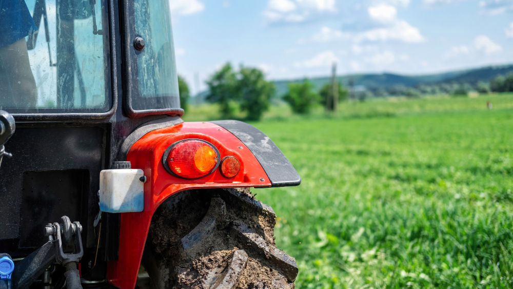 Dispozitive de avertizare - Pregateste-ti tractorul pentru conditii extreme