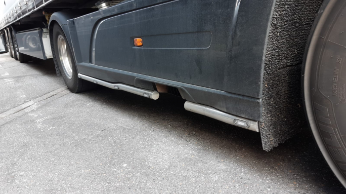 Bara leduri sub laterale, fuste, rezervoare, Daf XF Euro 6 - DAUTO DSB04 [3]