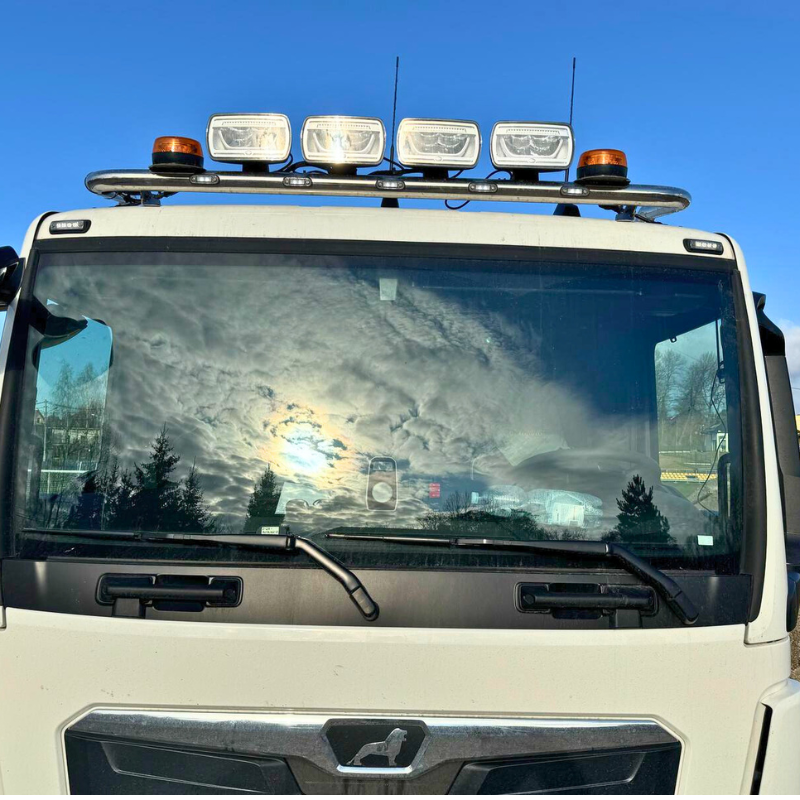 Bara proiectoare camion MAN TGS / TGL – Inox Ø60.3 mm, personalizabil [2]