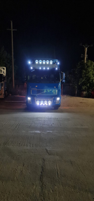 Bara proiectoare, Volvo FH3, FH2, Globetrotter  XL - DAUTO VRB01 [5]