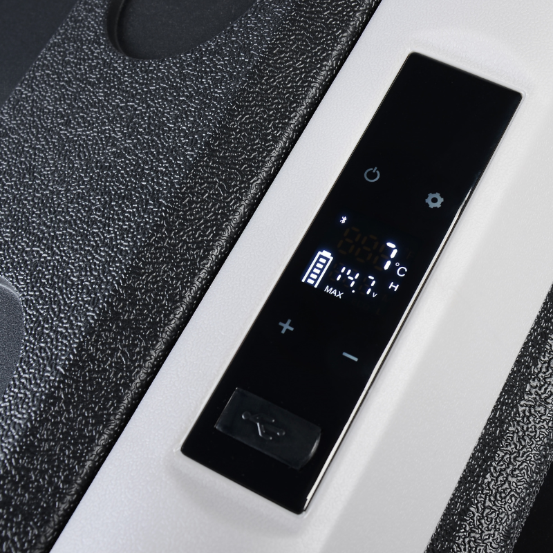 Frigider auto portabil 50L, compresor, 12/24/230V, Bluetooth [5]