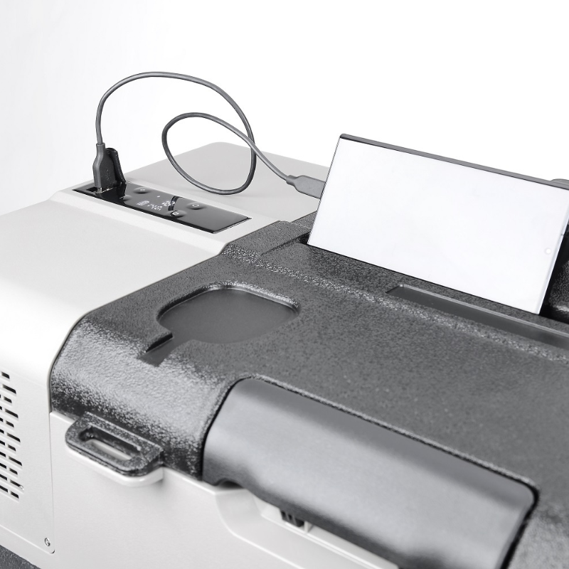 Frigider auto portabil 52L, cu roti si compresor, 12/24/230V, Bluetooth [11]