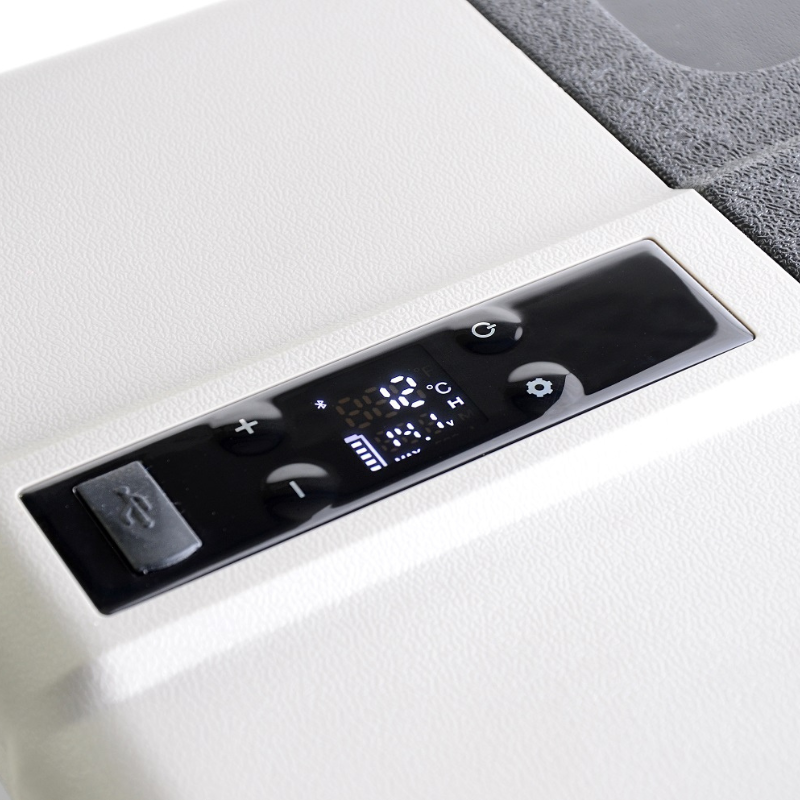Frigider auto portabil cu roti si maner telescopic, 42L, compresor, 12/24/230V, Bluetooth si Aplicatie [10]