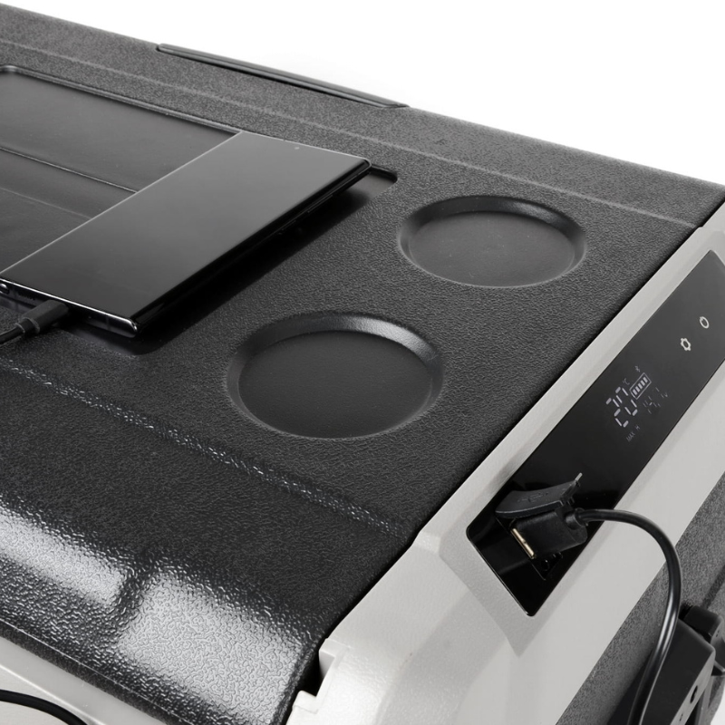 Frigider auto portabil VigoCool 50L, compresor, 12/24/230V, Bluetooth, Baterie si incarcare solara [12]