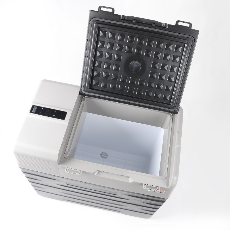 Frigider auto portabil 62L, cu roti si compresor, 12/24/230V, Bluetooth [3]