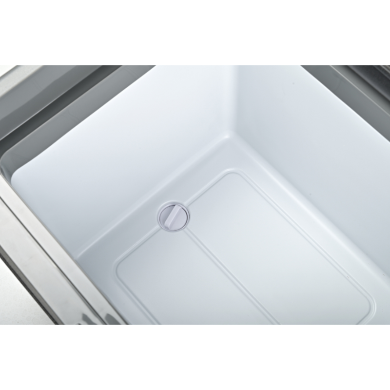 Frigider Portabil cu Compresor V30M, 30L, 12/24/230V, Bluetooth, Congelare -20°C [19]