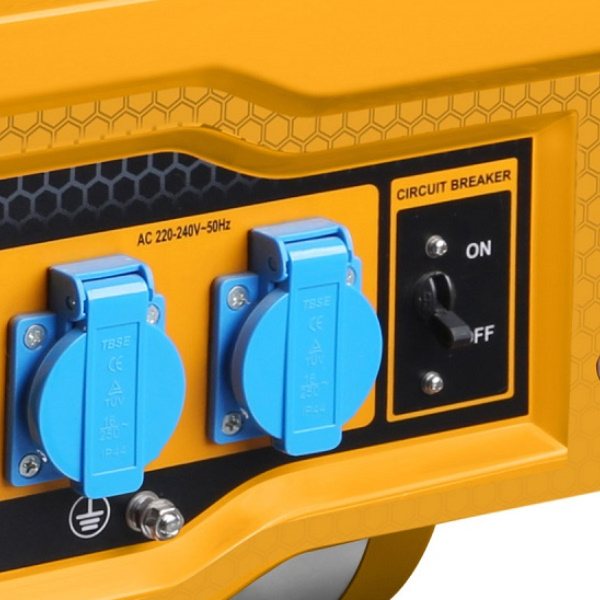 Generator electric pe benzina 2.8Kw, pornire automata - INGCO  GE30005-1 [2]