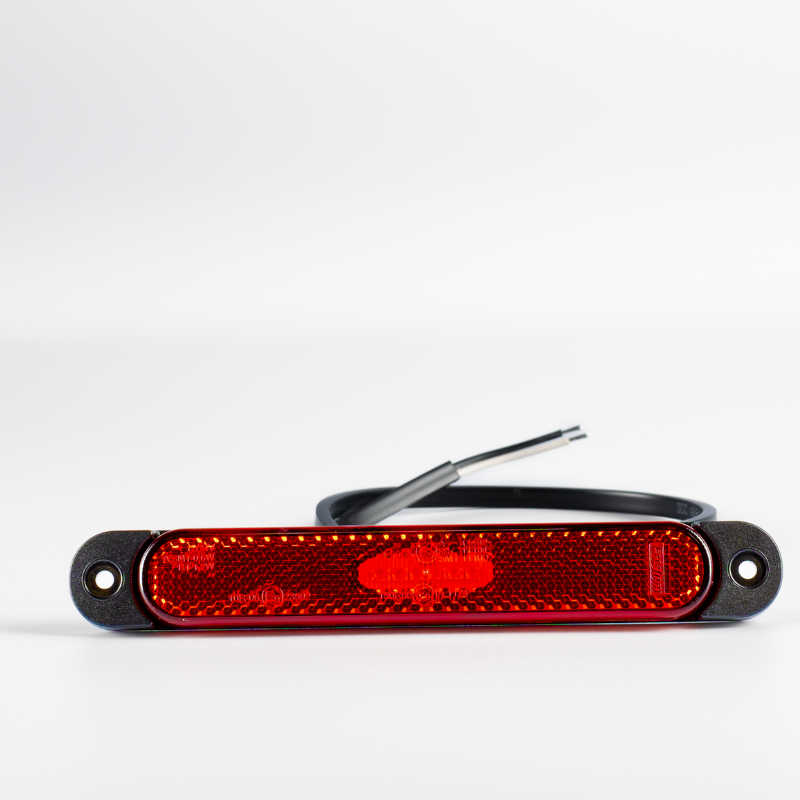 Lampa LED gabarit, potrivita pentru contur cabina, 16.8 x 2.35cm [1]