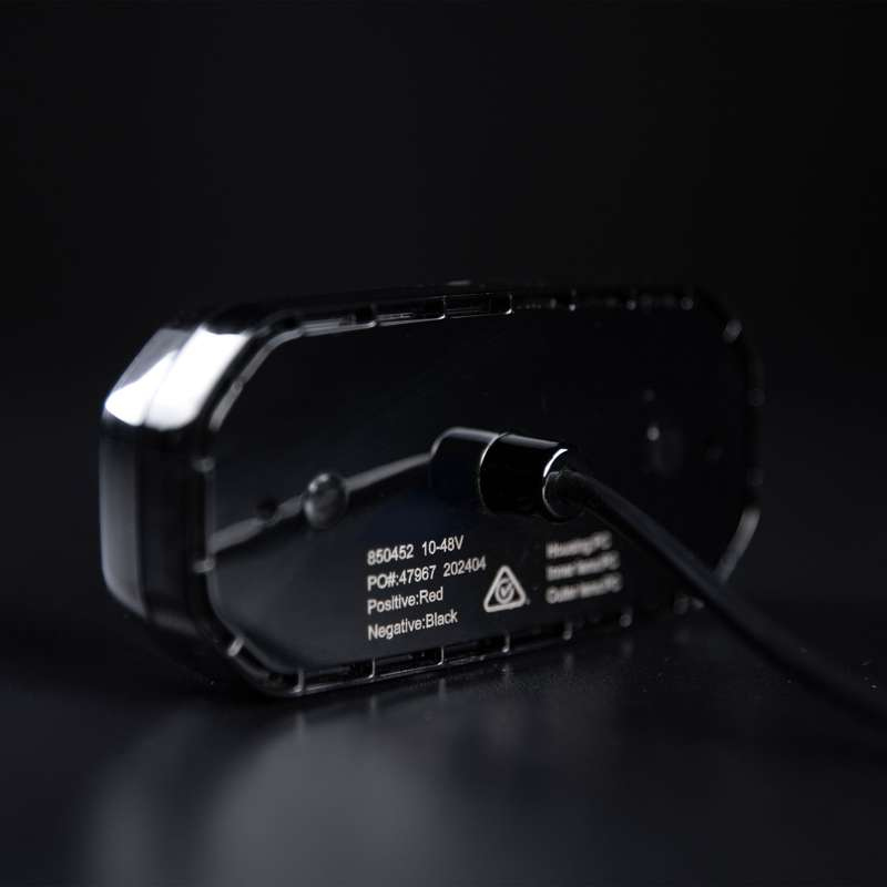 Lampa Pozitie LED FOR9T Scale, Rosie, 12/24V, IP67 [7]