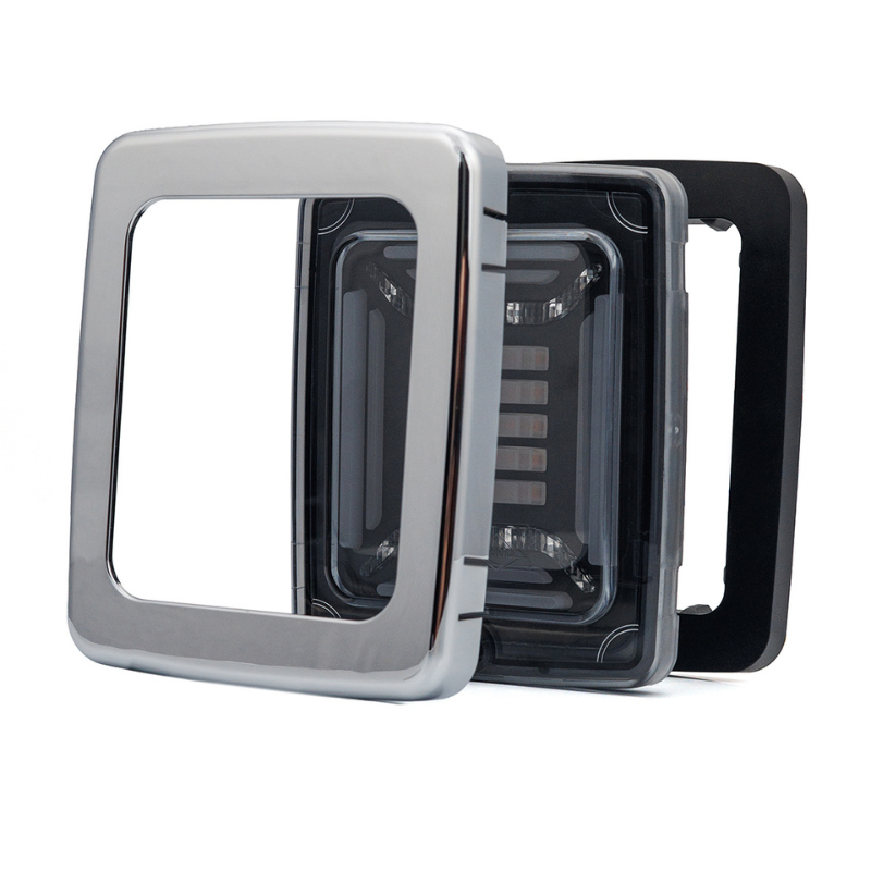 Lampa spate multifunctionala LED, CUBE, 12/24, rama metalizata, 11.5 x 13.8 x 4.03cm [8]