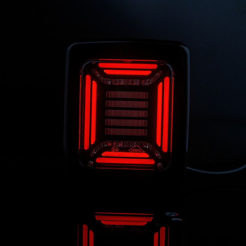 Lampa spate multifunctionala LED, CUBE, 12/24V, pozitie neon, stop si semnalizare dinamica, 13.8 x 11.5 x 4cm [7]