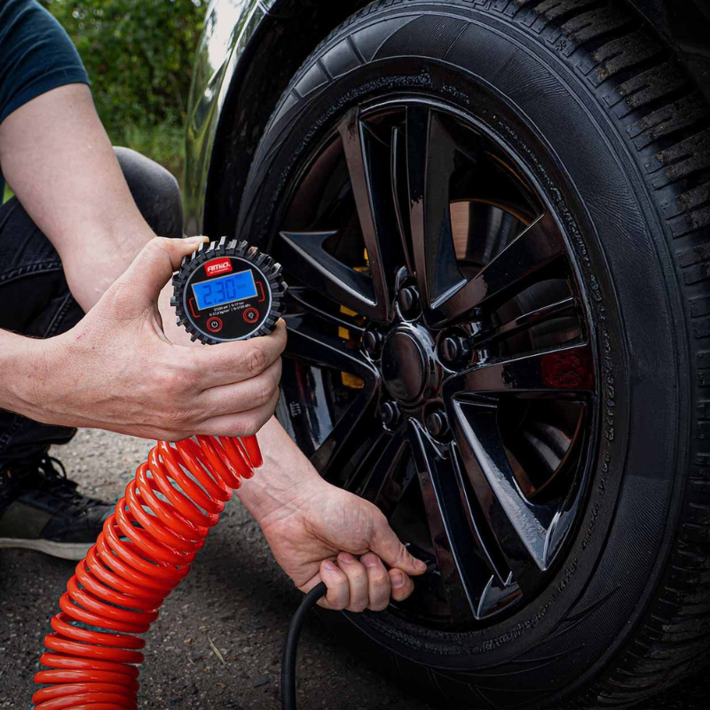 Manometru Digital Presiune Anvelope, 0-17 Bar 0-250 PSI, Carcasa Cauciuc Protectie, Citire Rapida, Display Digital Iluminat, Precizie [3]