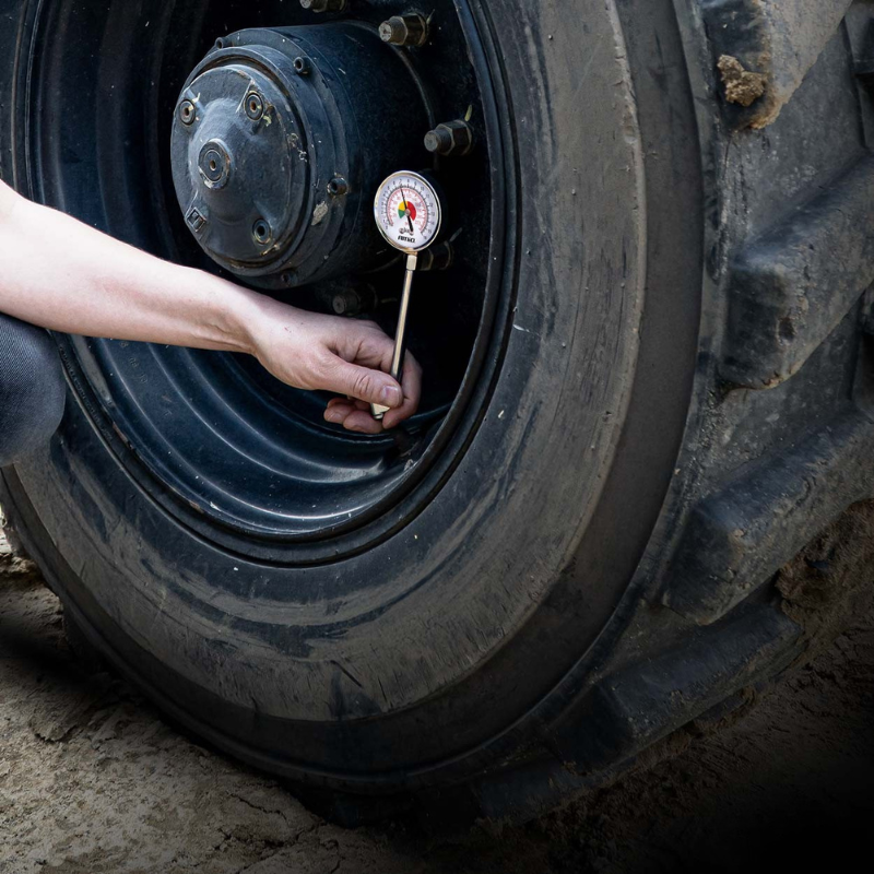 Manometru presiune roti TIR, 15 bar, metalic, verificare anvelope auto camion SUV [5]