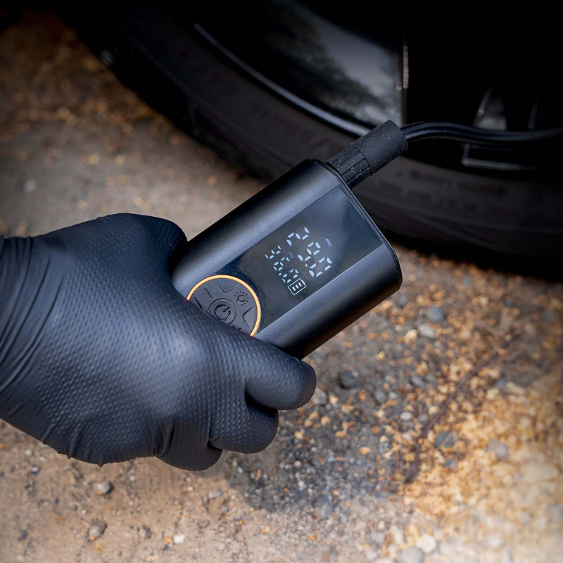 Pistol umflat roti cu acumulator 4000mAh, portabil, 10 bari, display LED, USB-C [3]