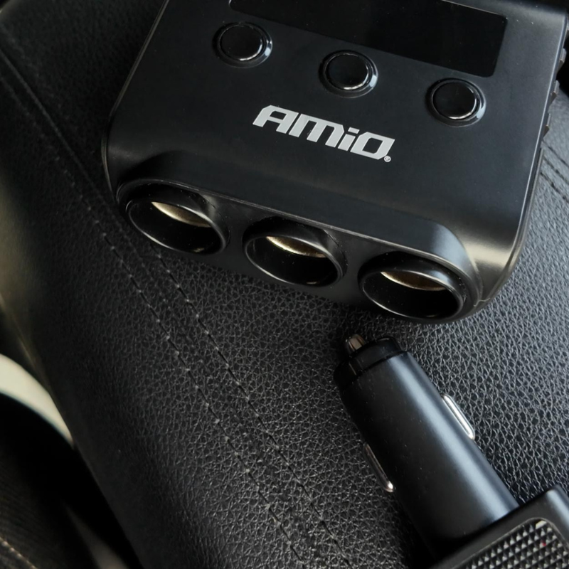 Prelungitor bricheta auto, 180W cu 4 USB si afisaj LED [2]