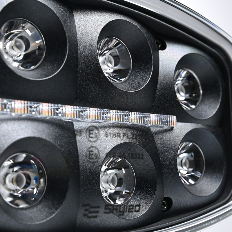 Proiector Jumbo Octan Black FULL LED cu lumina de pozitie alb/portocaliu 80W, 4800lm [18]