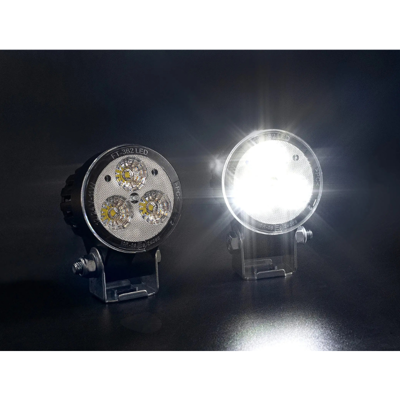 Proiector LED auto lucru, 1200 lumeni, 12-24V, fascicul larg, IP69 [2]