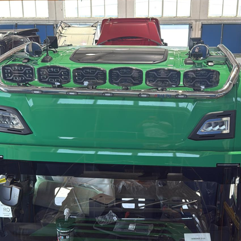 Bara proiectoare, Scania R S G Next Gen, 15 Led-uri, 6 x suporti proiectoare, Instalatie inclusa [7]