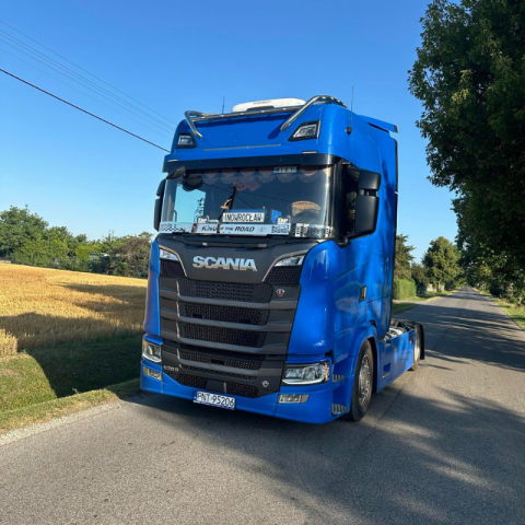 Bara inox pentru proiectoare, bullbar Scania Next Gen, model H, 17 x LED-uri [4]