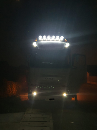 Bara proiectoare, Super Space Cab, Daf XF 105  Euro 6 - DAUTO  DRB05 [4]
