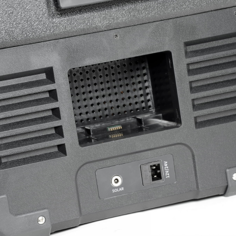 Frigider auto portabil VigoCool 50L, compresor, 12/24/230V, Bluetooth, Baterie si incarcare solara [14]