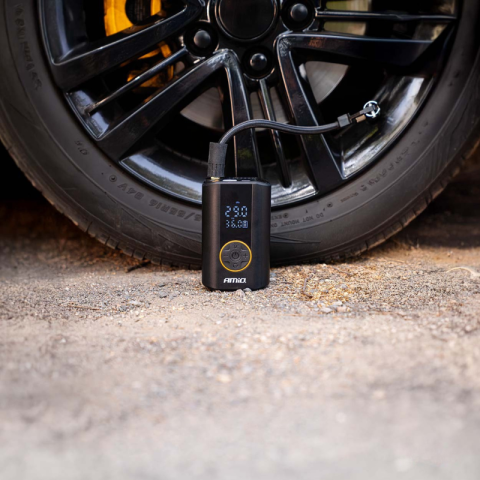 Pistol umflat roti cu acumulator 4000mAh, portabil, 10 bari, display LED, USB-C [1]