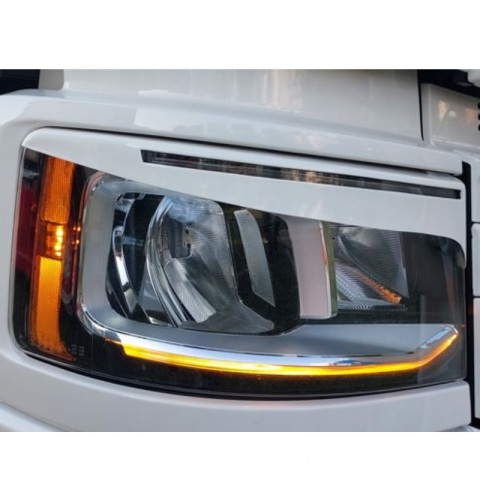Parasolare si accesorii - Pleoape far pentru Scania S&R 2016+ cu decupaj pentru pozitie cu LED