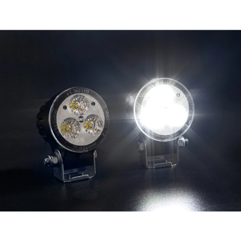 Proiector LED auto lucru, 1200 lumeni, 12-24V, fascicul larg, IP69 [1]