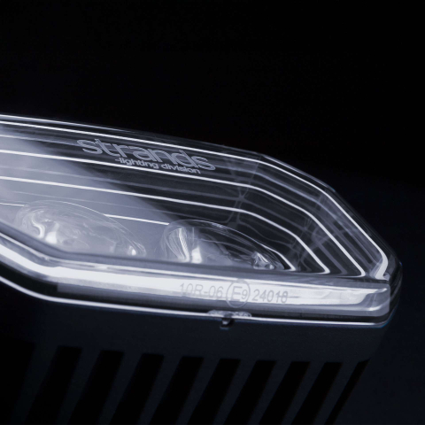 Proiector LED auto Strands FOR9T Light Pod 4”, 2600 lm, pozitie alb/galben, 30 W, 10-48 V DC, 10,8 x 7 x 6,5 cm [2]
