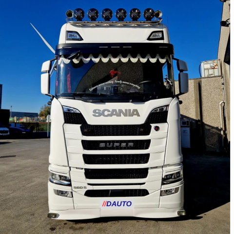 Bara proiectoare, Scania R S G Next Gen, 15 Led-uri, 6 x suporti proiectoare, Instalatie inclusa [2]
