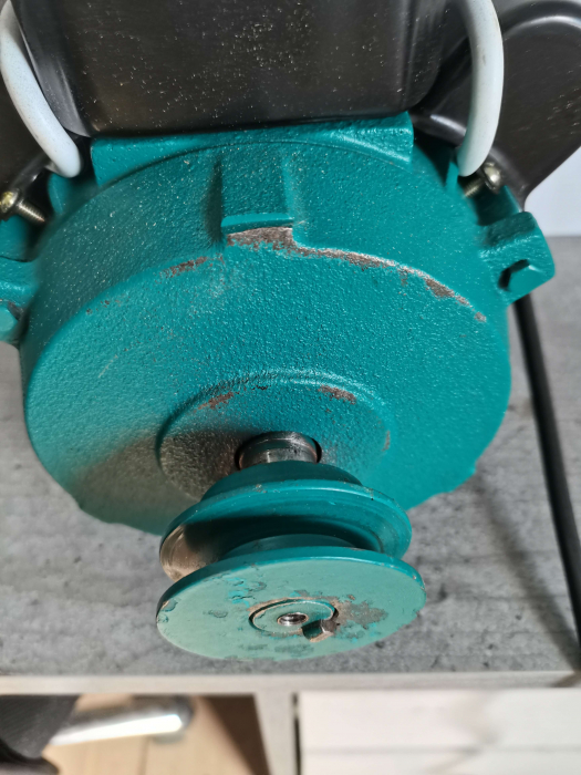 Motor electric monofazat, DDT, 2200 W, 3000 rpm, 2 condensatori, corp fonta_2 [2]