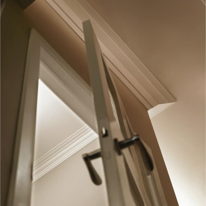 Cornisa decorativa polimer dur WT25 78x78x2000 [3]