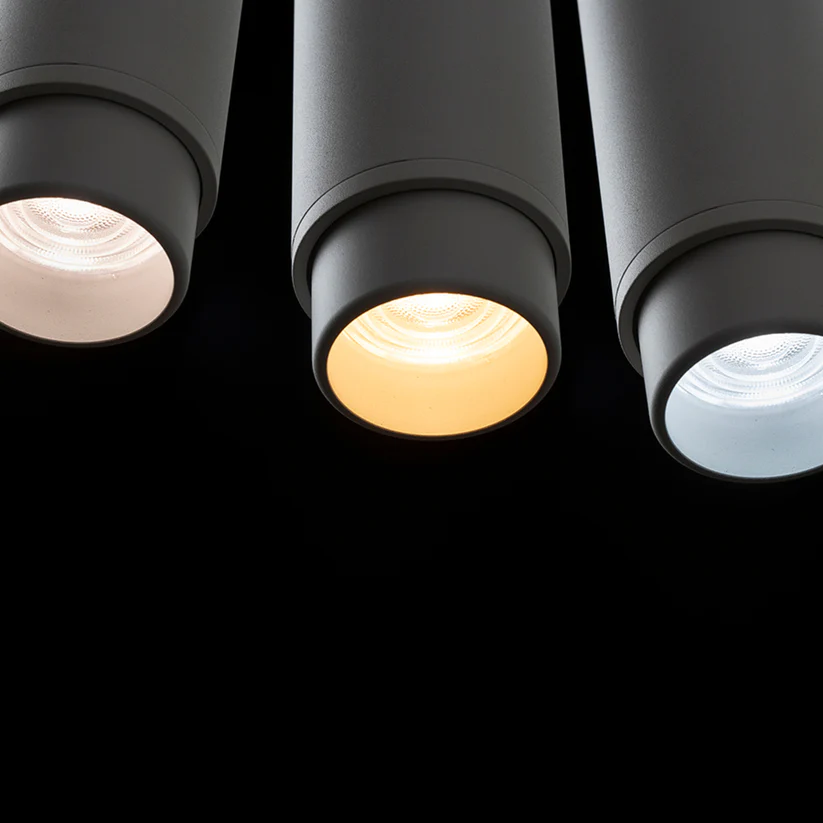 FOCUS 12 – Spot reglabil pentru șină cu 3 circuite [3]