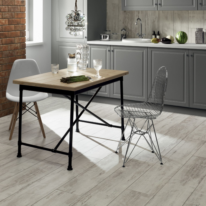 GRESIE WOOD WORK WHITE STR [3]