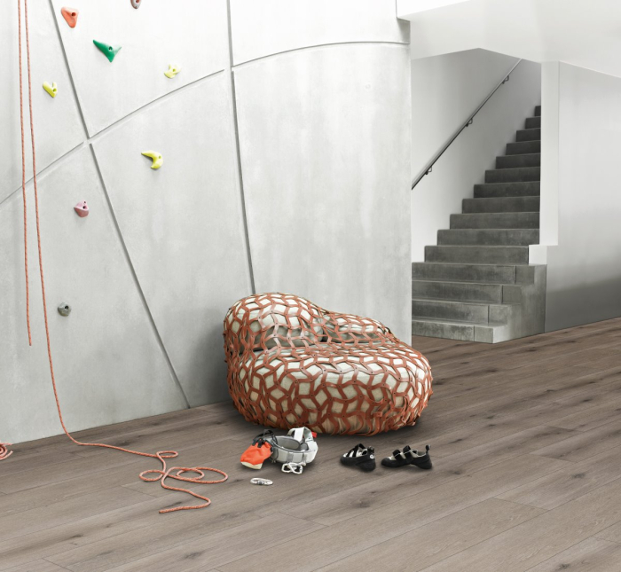 OAK URBAN GREY LIMED [4]