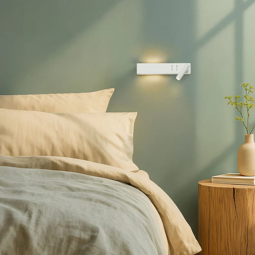 ODEON - spot luminos [2]