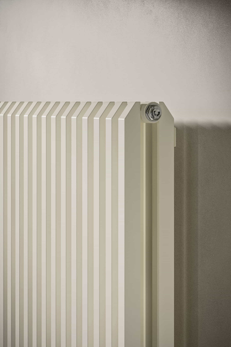 RADIATOR SAX VERTICAL [1]
