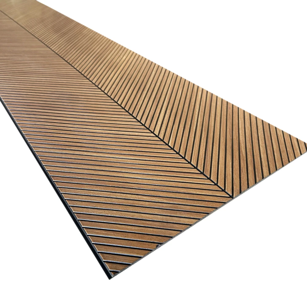 Riflaj decorativ imitatie stejar, flexibil, 2900 mm x 300 mm x 5 mm [6]