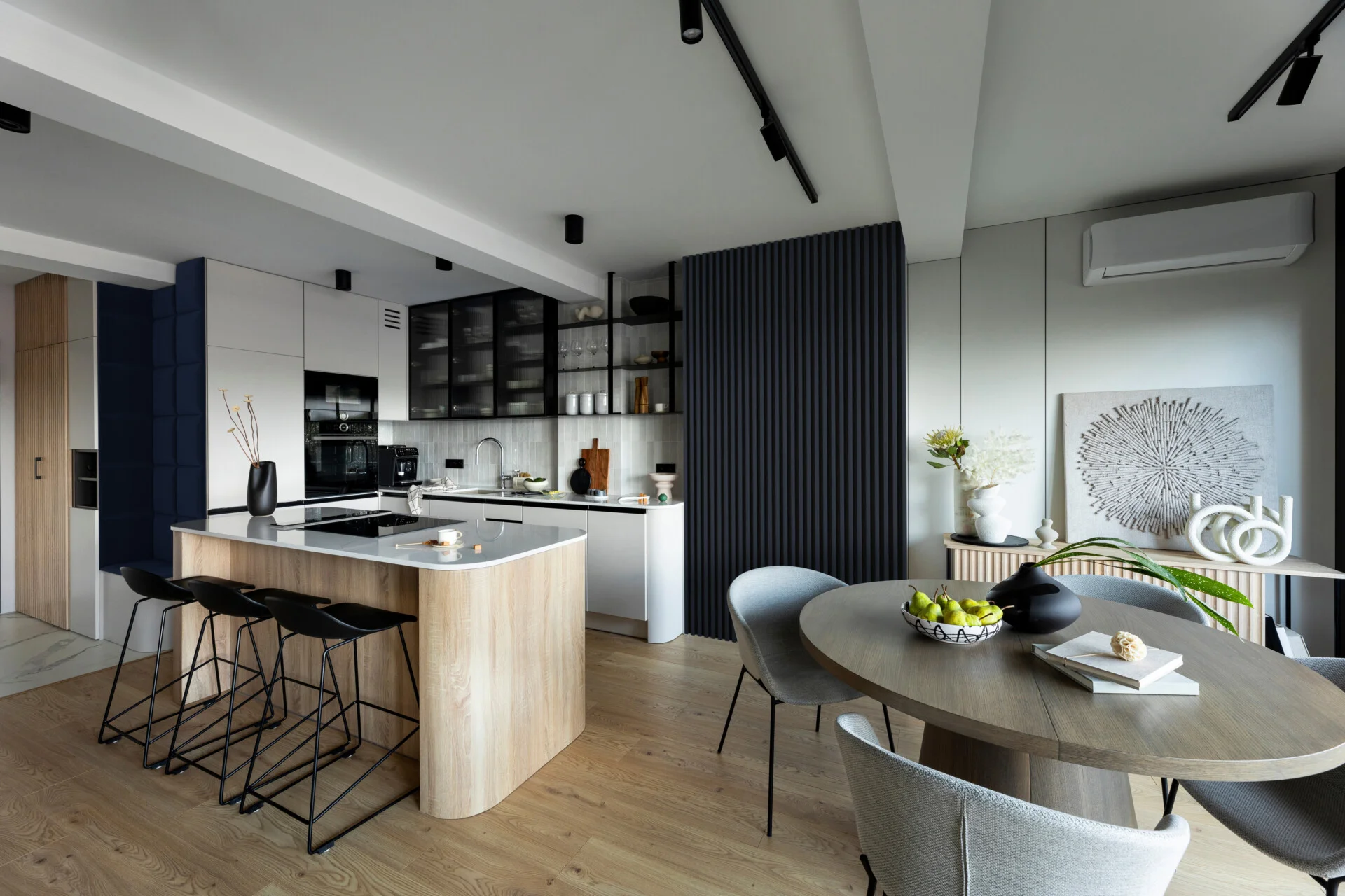 LINEA COMFORT WOODBLUE / BLACK [1]