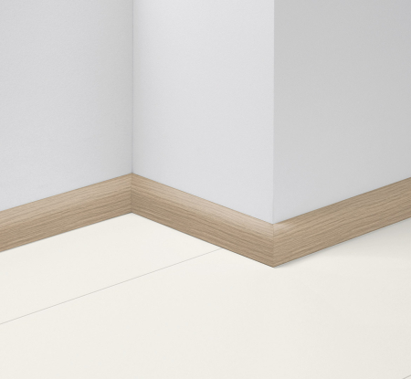 Plinta cu folie decor - Oak D019