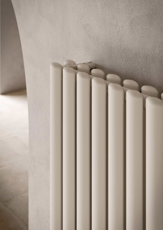 RADIATOR ELLIPSIS_V2 VERTICAL [2]
