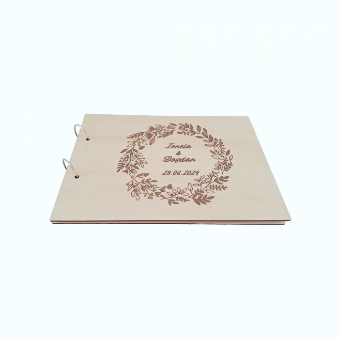 Coperti din lemn - guestbook personalizat - model coronita [3]