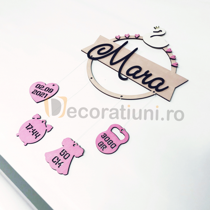 Decoratiune din lemn pentru bebe - model lebada [2]