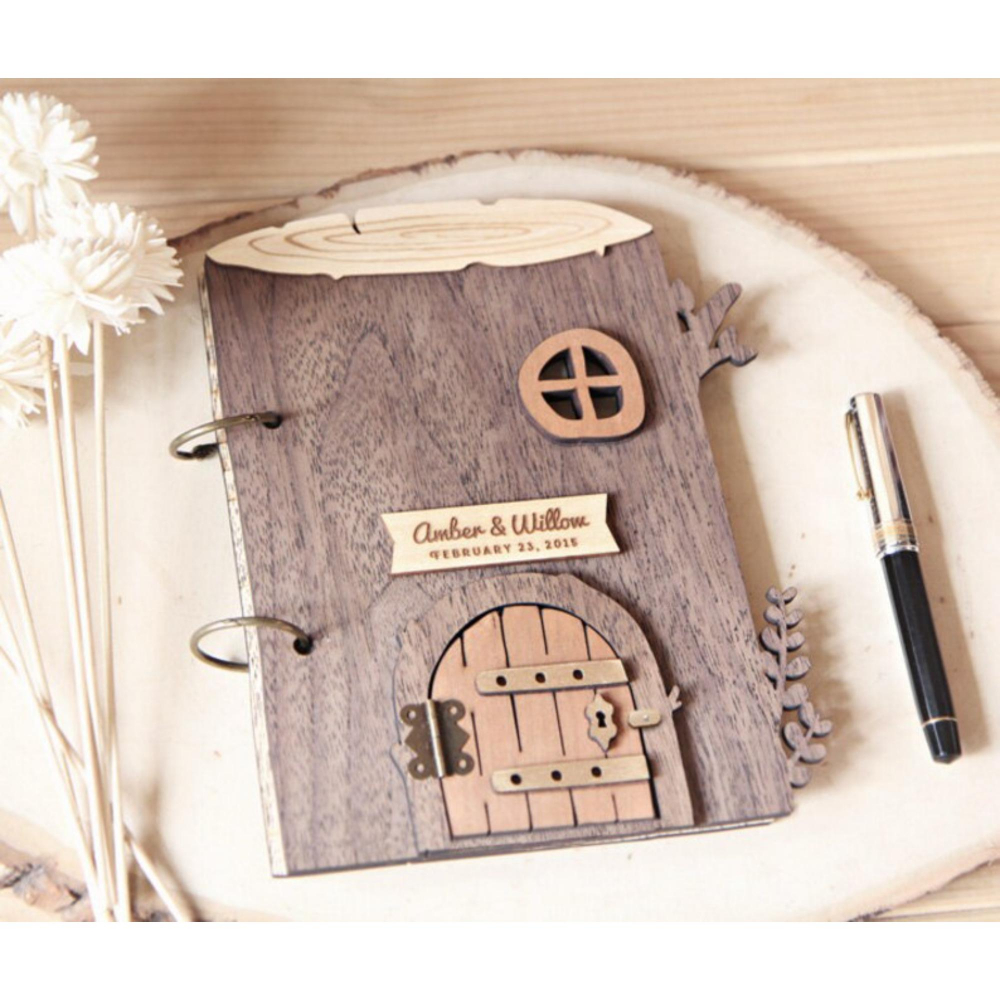 Guestbook nunta din lemn personalizat - model casuta din copac [4]