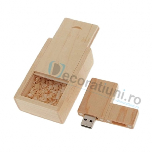 Stick usb personalizat blanko si cutie - lemn artar [2]