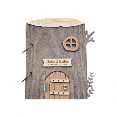 Guestbook nunta - Guestbook nunta din lemn personalizat - model casuta din copac