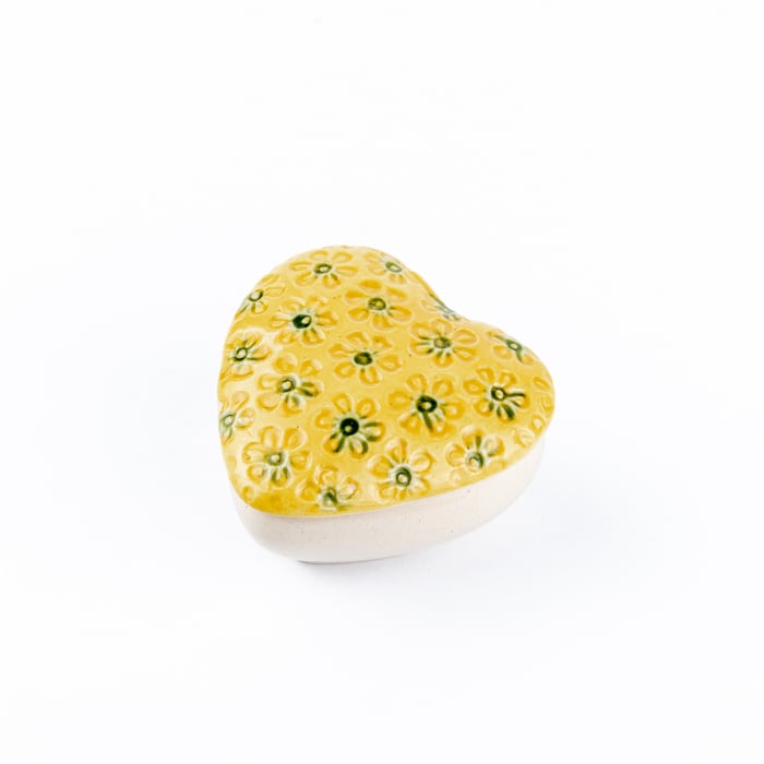 Cutiuță bijuterii din ceramică, inimă galbenă, detalii florale [2]